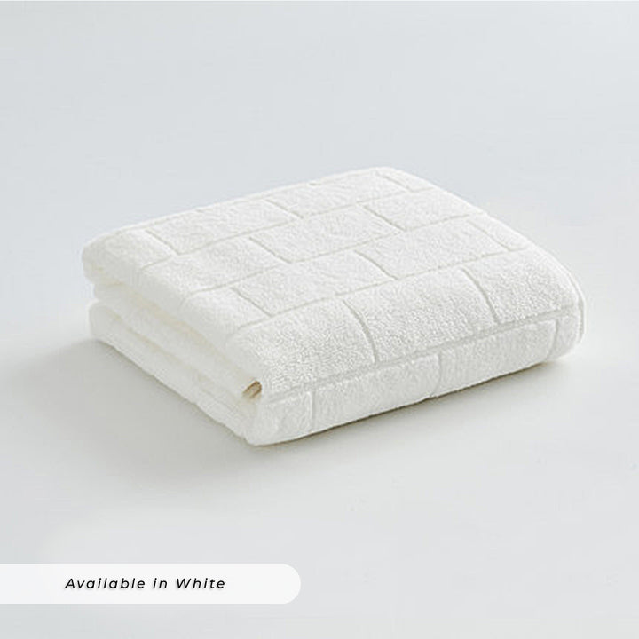 Teezbee.com - Antibacterial Bath Towel (White)